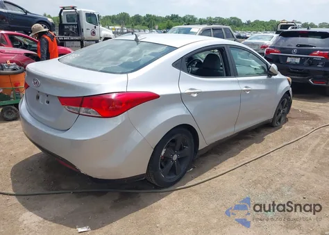 2012 Hyundai Elantra Gls z USA, uszkodzony, nr VIN 5NPDH4AE5CH144775